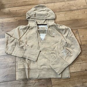 American Eagle Outfitters V-Neck Tan Sweater